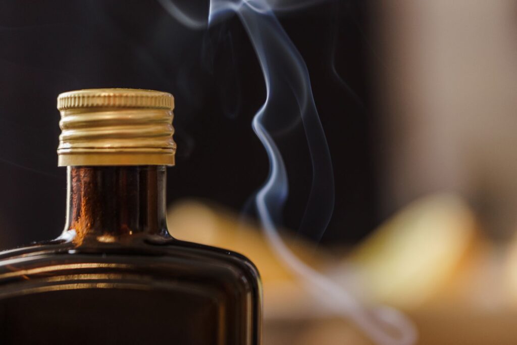 Alkohol 40%, 50% czy 70%? Jaki spirytus najlepiej wyciąga właściwości z ziół?